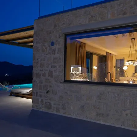 Villa Armante Supreme Villas-villa Nicole