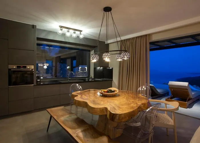 Armante Supreme Villas-villa Nicole Fternon