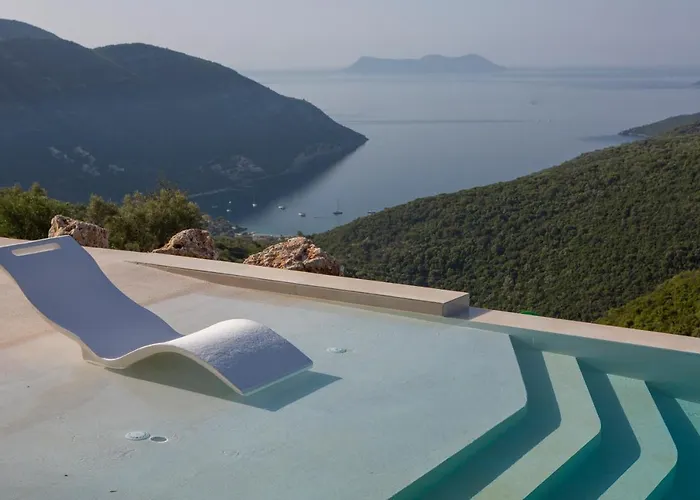 Armante Supreme Villas-villa Nicole Vila Fternon